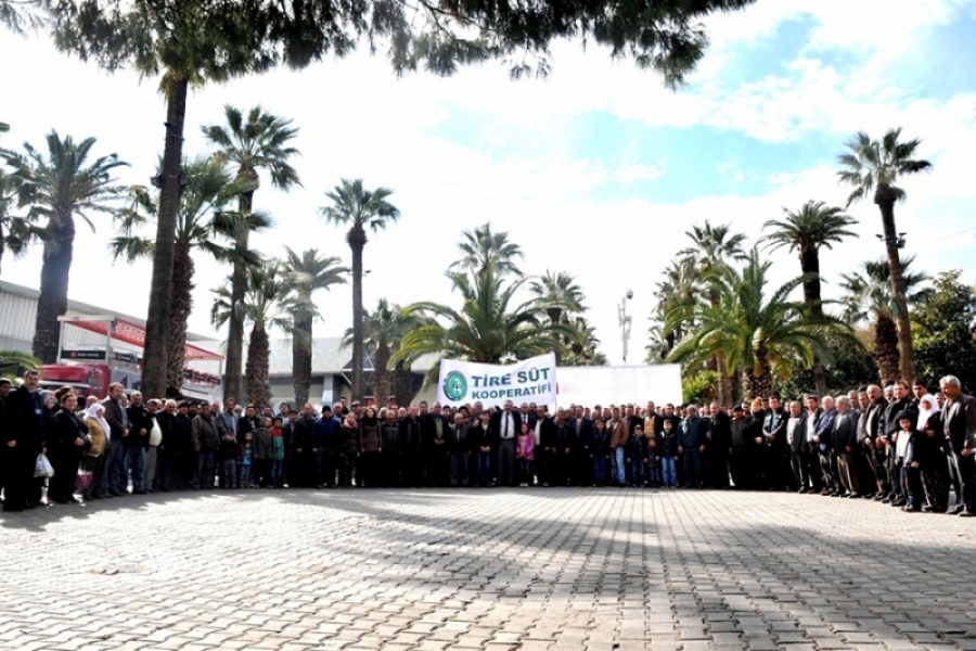 Coopérative de développement agricole pour le lait et pneumatiques à Izmir, en Turquie